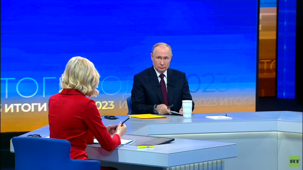 بالصور.. المؤتمر الصحفي السنوي للرئيس الروسي فلاديمير بوتين