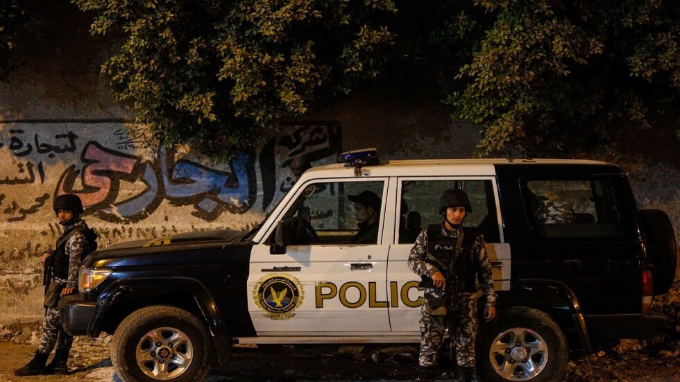 مصر.. أرملة إعلامي شهير تعلن نجاتها