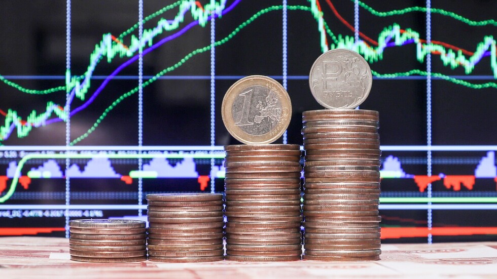 في آخر اجتماع في 2023.. المركزي الروسي يرفع سعر الفائدة إلى 16% سنويا