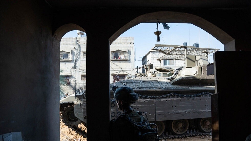 إعلام عبري: مقتل أسيرة إسرائيلية أخرى في قطاع غزة (صورة)