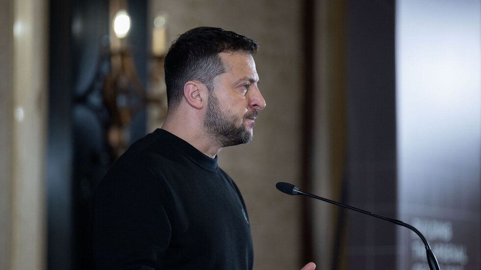 زيلينسكي: دول غربية باتت مترددة بين تقديم المساعدة لإسرائيل أو أوكرانيا بعد حرب غزة