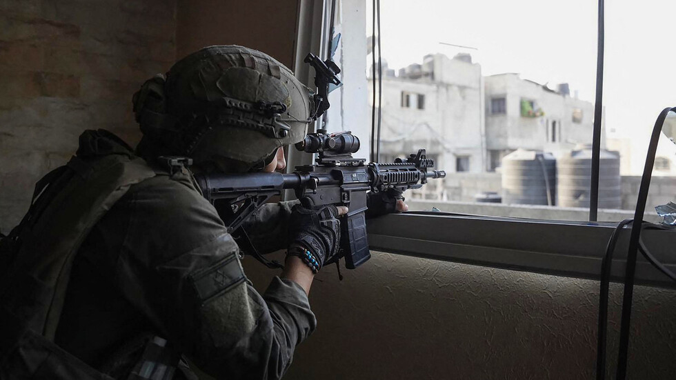 الجيش الإسرائيلي ينفي صلته بمقتل امرأتين في كنيسة كاثوليكية في غزة