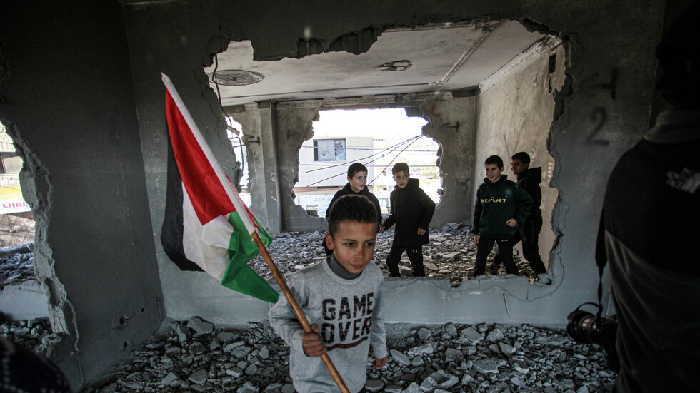 مواجهات في نابلس وطوباس.. القوات الإسرائيلية تقتحم مناطق عدة بالضفة الغربية