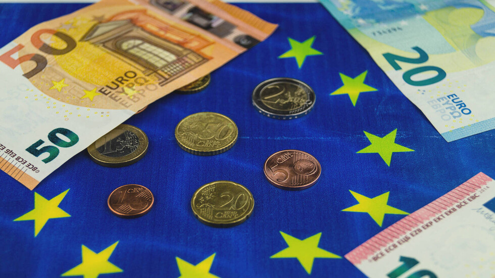 مدير المركزي الفنلندي يقترح خطة بديلة لمساعدة أوكرانيا التفافا على الفيتو الهنغاري