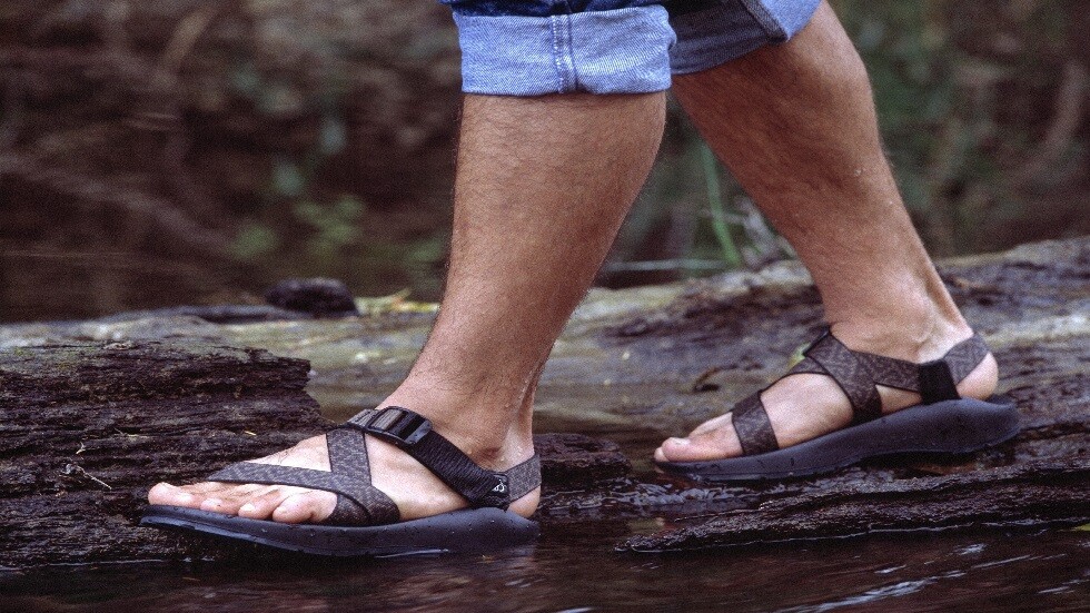 كيف تسبب الأقدام المبللة مشكلات في القلب؟