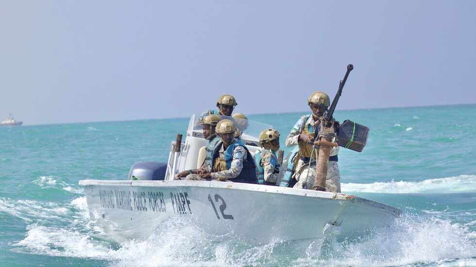 وكالة مراقبة بحرية بريطانية: خطف سفينة اخرى قرب الصومال