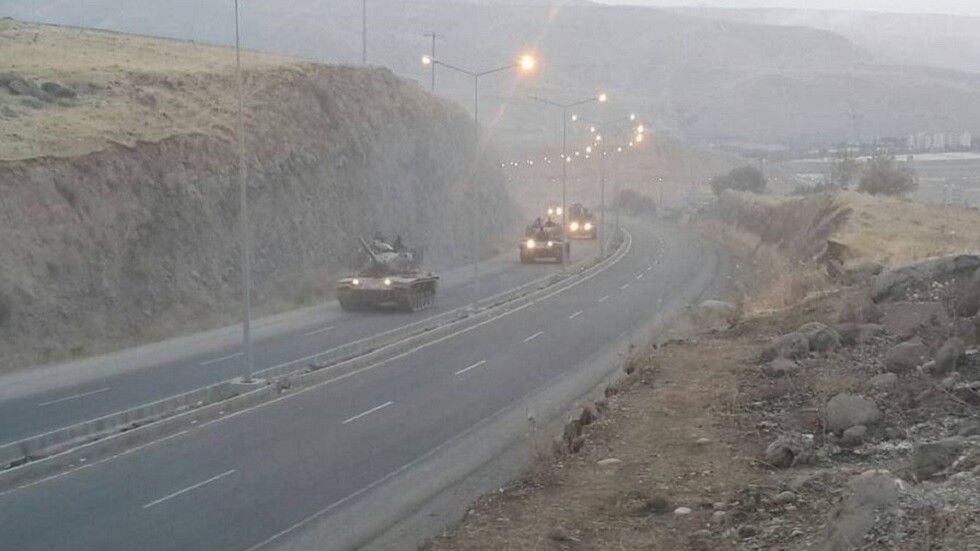 بعد مقتل 12 من جنودها.. الدفاع التركية تنفذ عمليات جوية