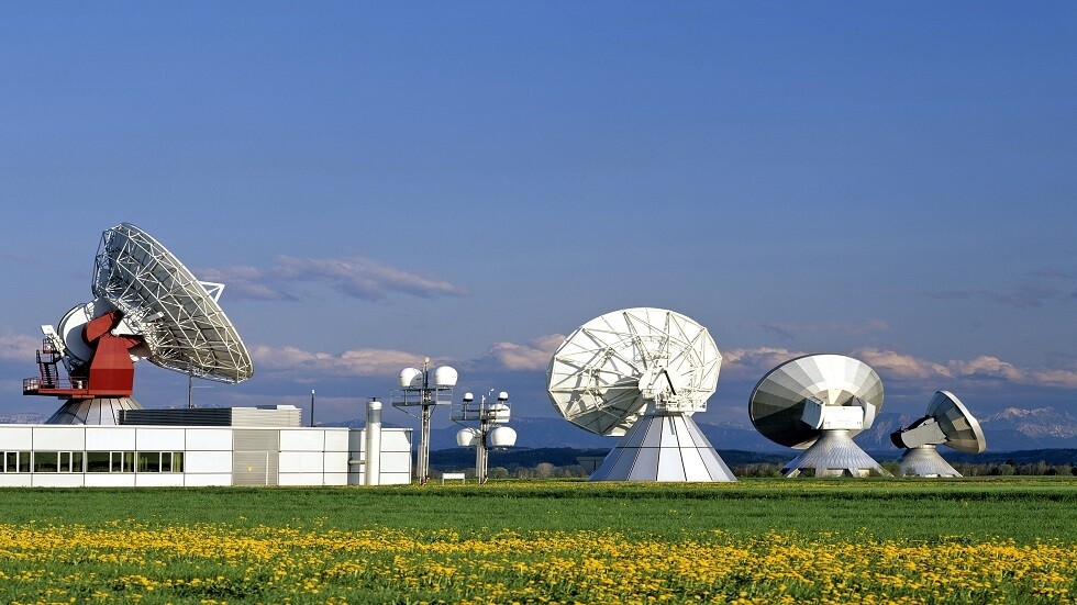 ابتكار هوائي محمول يخترق الماء واليابسة