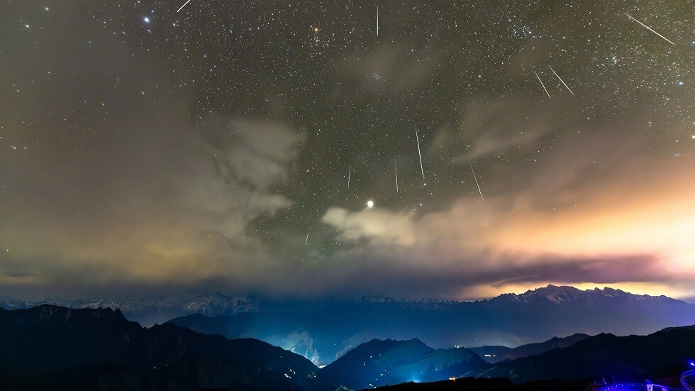 ظاهرة فلكية مميزة  تزين السماء مع بداية العام الجديد