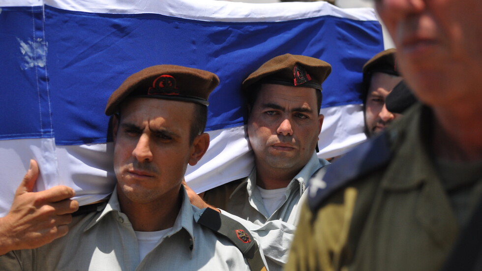 الجيش الإسرائيلي يعلن ارتفاع عدد الضباط والجنود القتلى في معارك غزة وضربات لبنان إلى 6 خلال 24 ساعة