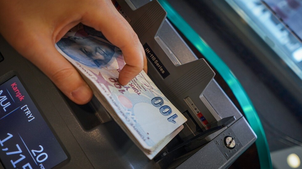 مفاجأة للعام الجديد 2024.. أردوغان يقر زيادة الحد الأدنى للأجور بنسبة 49%