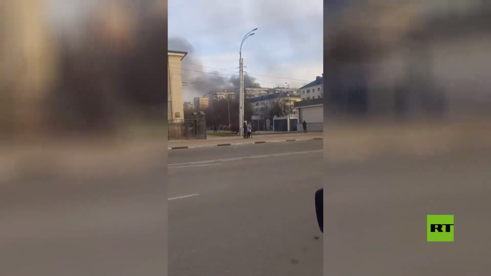 بالفيديو.. قصف أوكراني يستهدف وسط بيلغورود الروسية