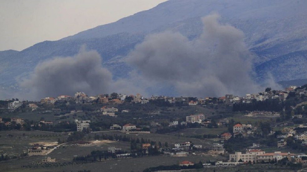 "حزب الله" ينعى أحد عناصره الذي سقط إثر غارة إسرائيلية استهدفت منزلا في بنت جبيل