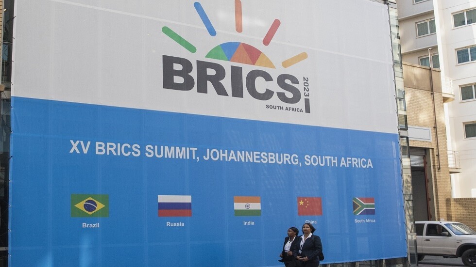 خبيرة توضح لـRT عوامل ثبات سعر الجنيه المصري وعلاقته بالتبادل التجاري مع روسيا