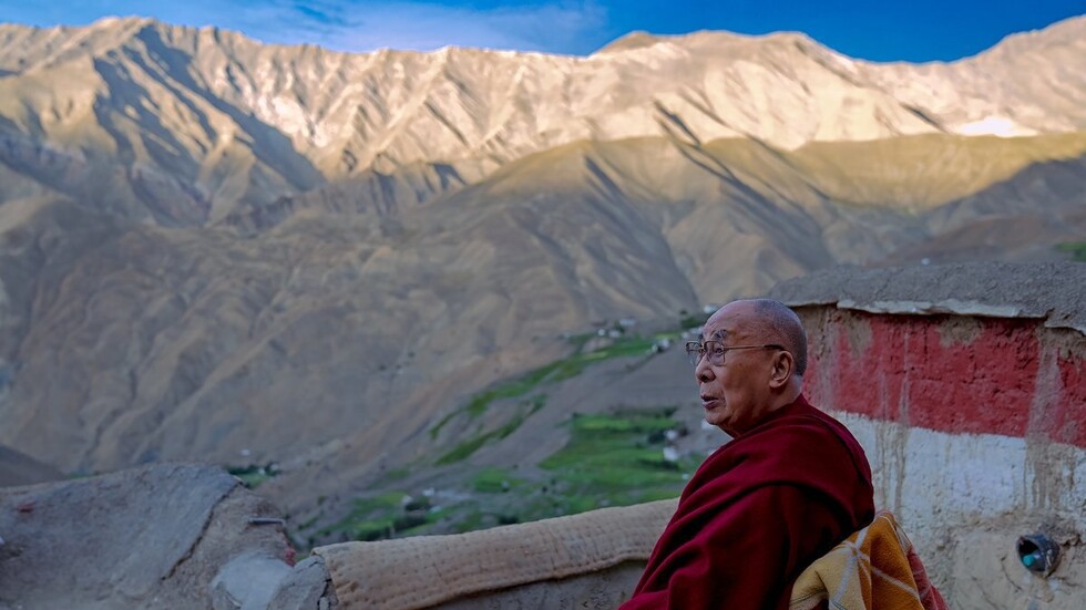 الدالاي لاما يكشف سر السعادة