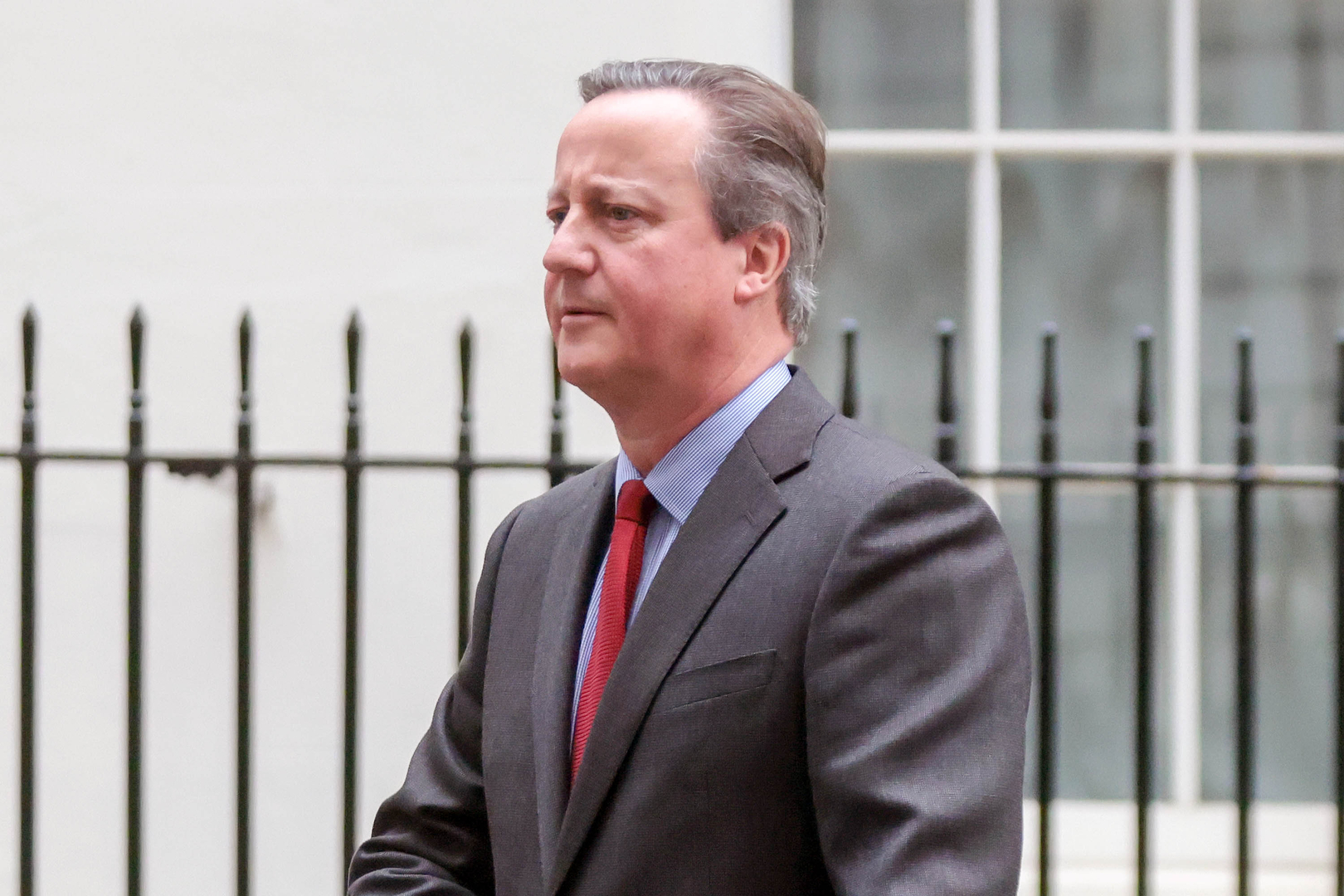 وزير الخارجية البريطاني يحث الولايات المتحدة على مواصلة توفير المساعدات لأوكرانيا