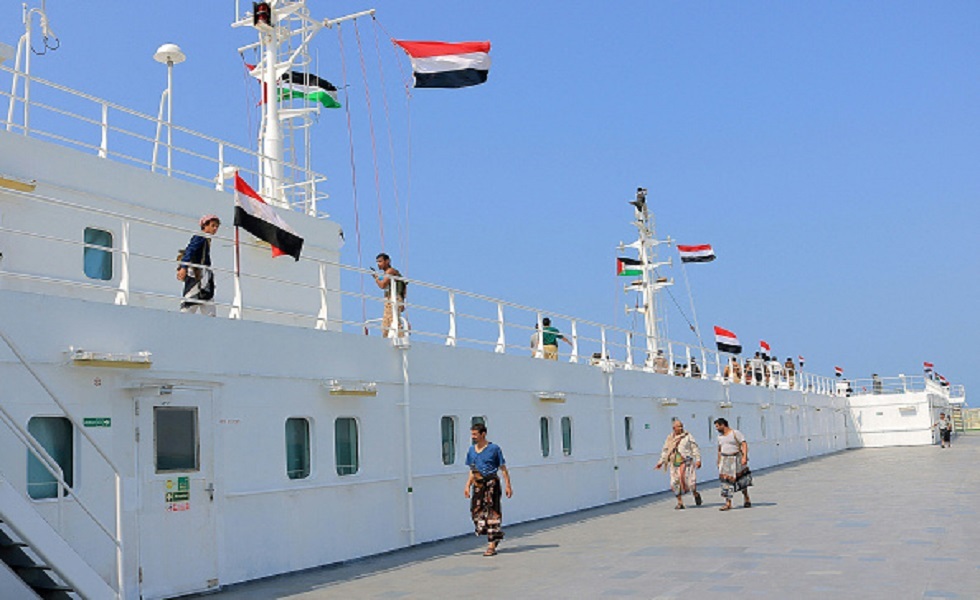 الحوثيون: استهدفنا اليوم سفينتين إسرائيليتين في باب المندب