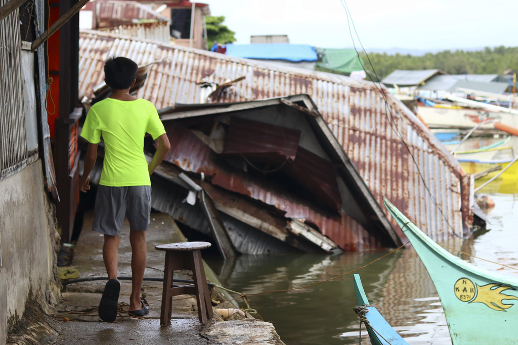 زلزال بقوة 6.7 درجات يضرب قبالة سواحل الفلبين