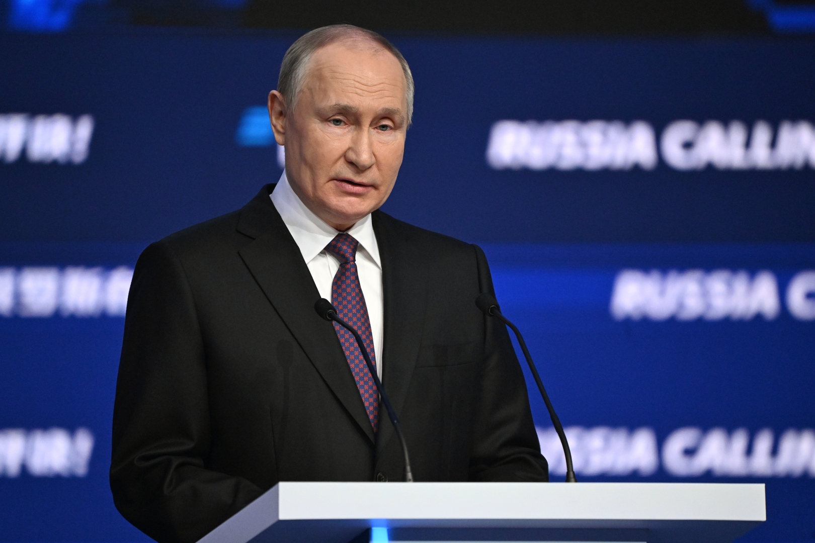 بوتين: الاقتصاد العالمي يمر بمرحلة فارقة وروسيا لم تعد كما يزعم الغرب 