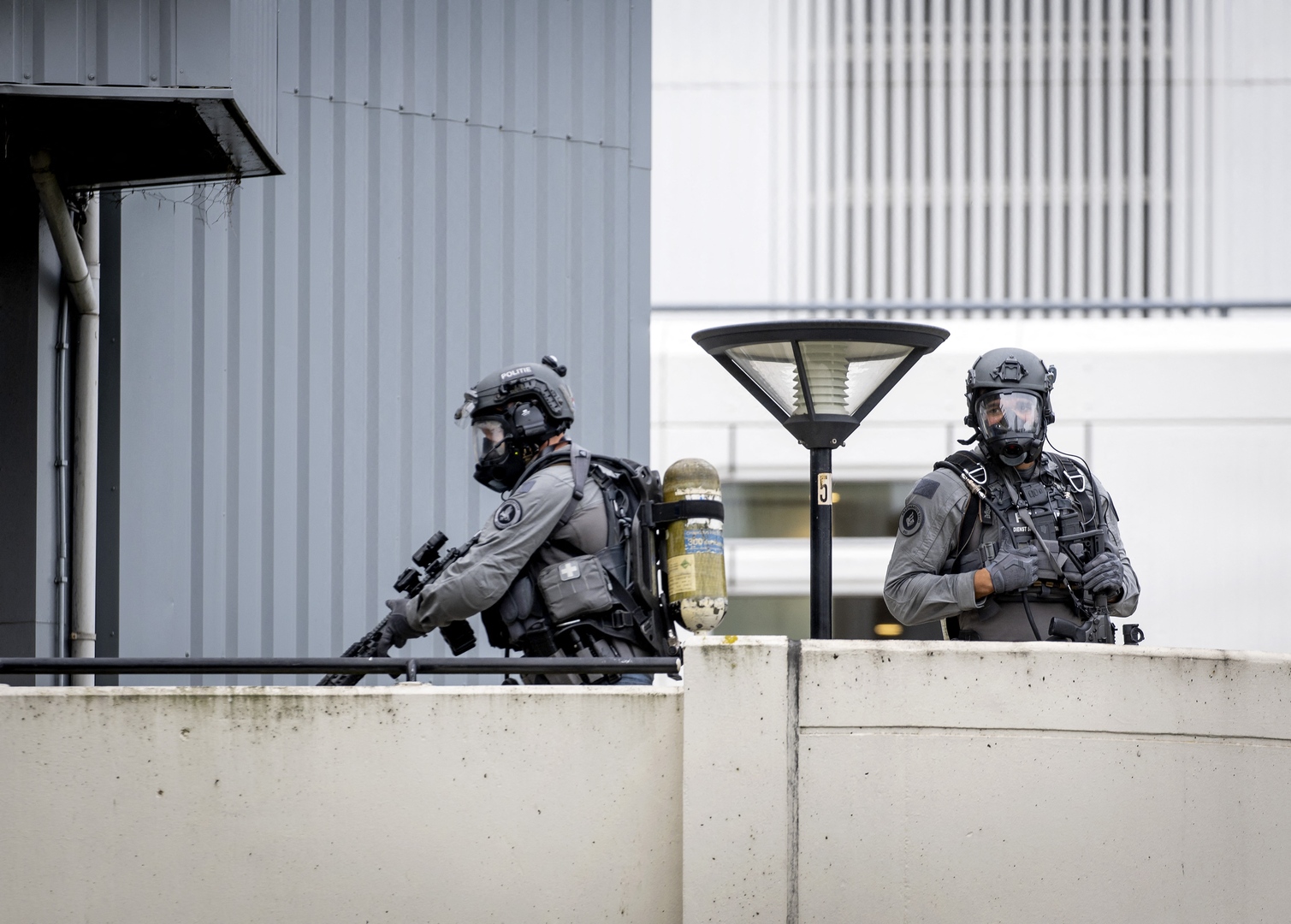 جهاز مكافحة الإرهاب الهولندي يرفع مستوى التأهب لمواجهة التهديدات الإرهابية إلى ثاني أعلى مستوى