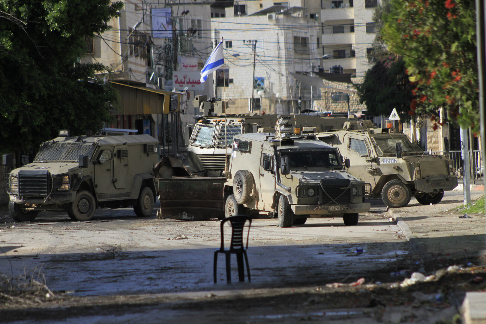اقتحامات إسرائيلية جديدة في الضفة الغربية واشتباكات مسلحة في طوباس (فيديو)