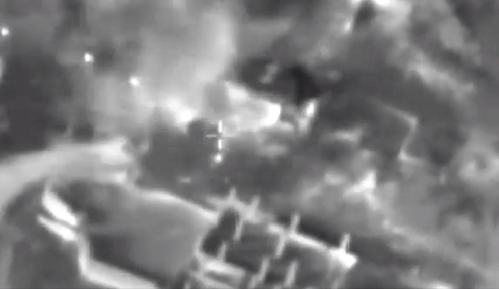 الجيش الإسرائيلي: دمرنا موقعا عسكريا لحزب الله أطلقت منه قذائف صاروخية (فيديو)