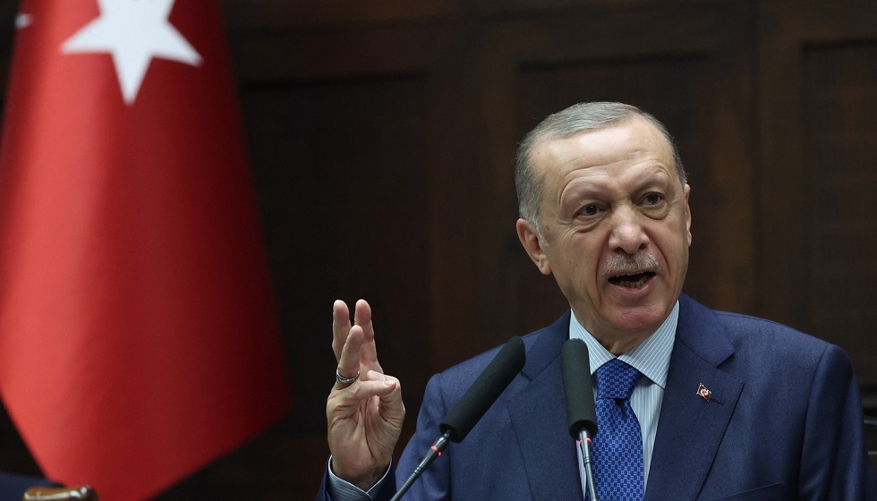 أردوغان: على واشنطن أن تتحمل مسؤوليتها وتوقف المذبحة في غزة