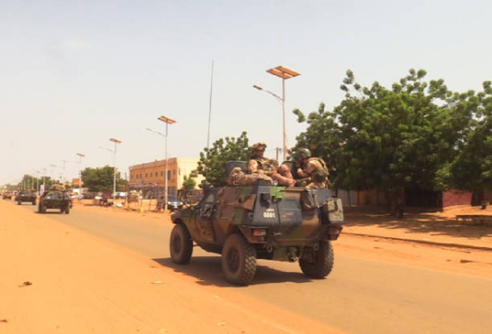 وسائل إعلام: فرنسا تقرر إغلاق سفارتها في النيجر