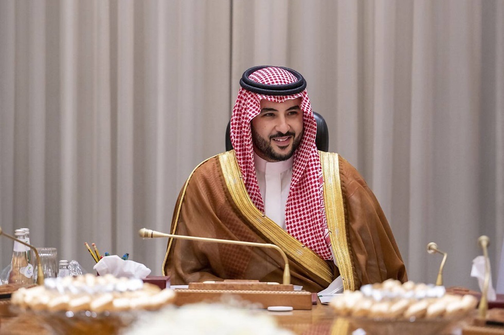 وزير الدفاع البريطاني يستقبل الأمير خالد بن سلمان ويعقدان اجتماعا ثنائيا موسعا