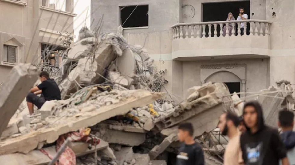 أمير قطر والرئيس الأمريكي يستعرضان جهود الوساطة بشأن وقف إطلاق النار في غزة