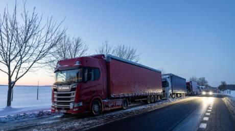 شركات النقل البولندية تهدد بتكثيف الاحتجاجات على الحدود مع أوكرانيا