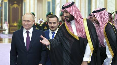 الرئيس الروسي صحبة ولي العهد السعودي