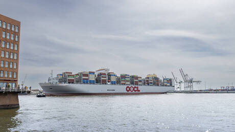 شركتا شحن دنماركية وفرنسية تعلنان استئناف الملاحة في البحر الأحمر
