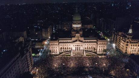 مظاهرات في العاصمة الأرجنتينية ضد اصلاحات الرئيس الجديد