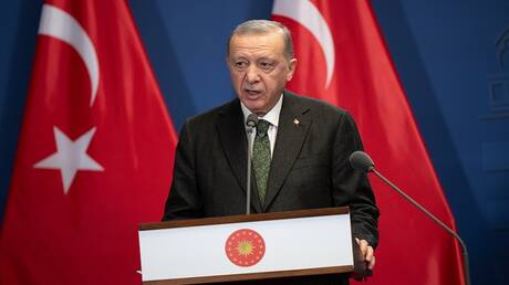 أردوغان يتعهد بتحصين القواعد العسكرية التركية ومواصلة العمليات الأمنية في الخارج