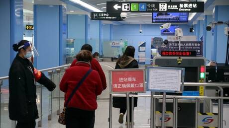 تشجيعا للسياحة.. الصين تسهل إجراءات منح التأشيرة للزوار الأمريكيين