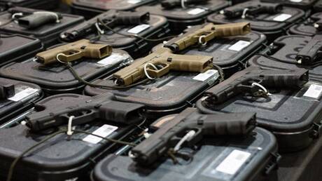 الولايات المتحدة.. حظر حمل السلاح في الأماكن العامة بولاية كاليفورنيا يدخل حيز التنفيذ