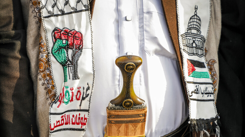 "نيويورك تايمز": البنتاغون أعد خططا لاستهداف قواعد للحوثيين لكنه يخشى أن يصب ذلك بمصلحة إيران