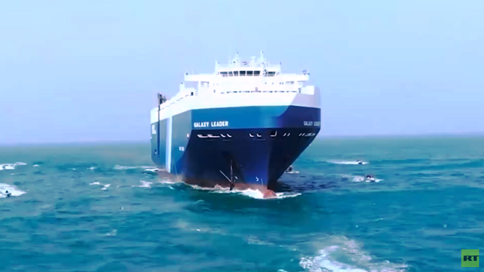 18 شركة شحن تغير مسار سفنها حول إفريقيا بسبب هجمات البحر الأحمر