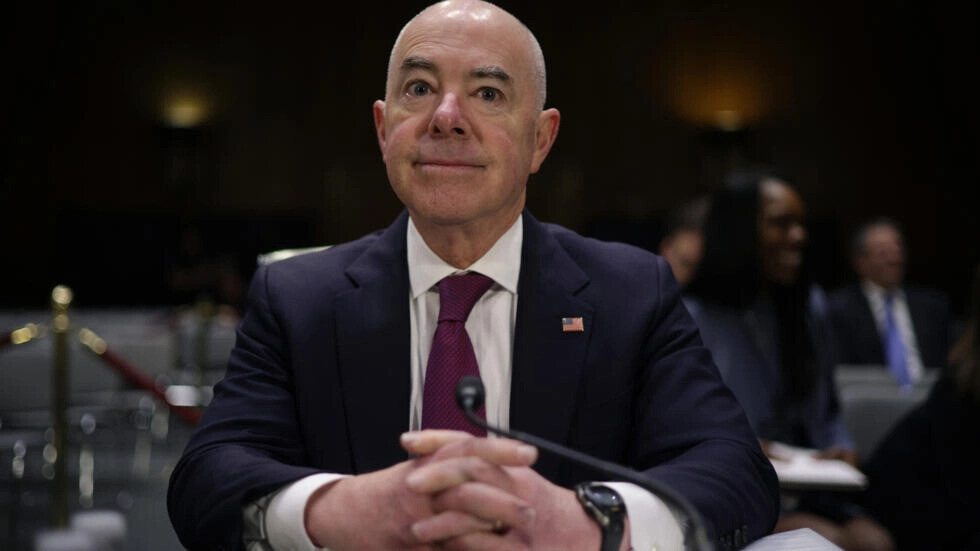 الجمهوريون يسعون لعزل وزير الأمن الداخلي الأمريكي بسبب الهجرة