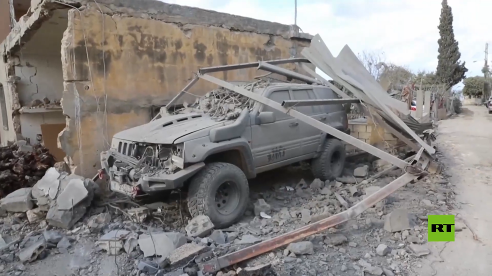 مشاهد للدمار الذي خلفه القصف الإسرائيلي لبلدة الناقورة في جنوب لبنان