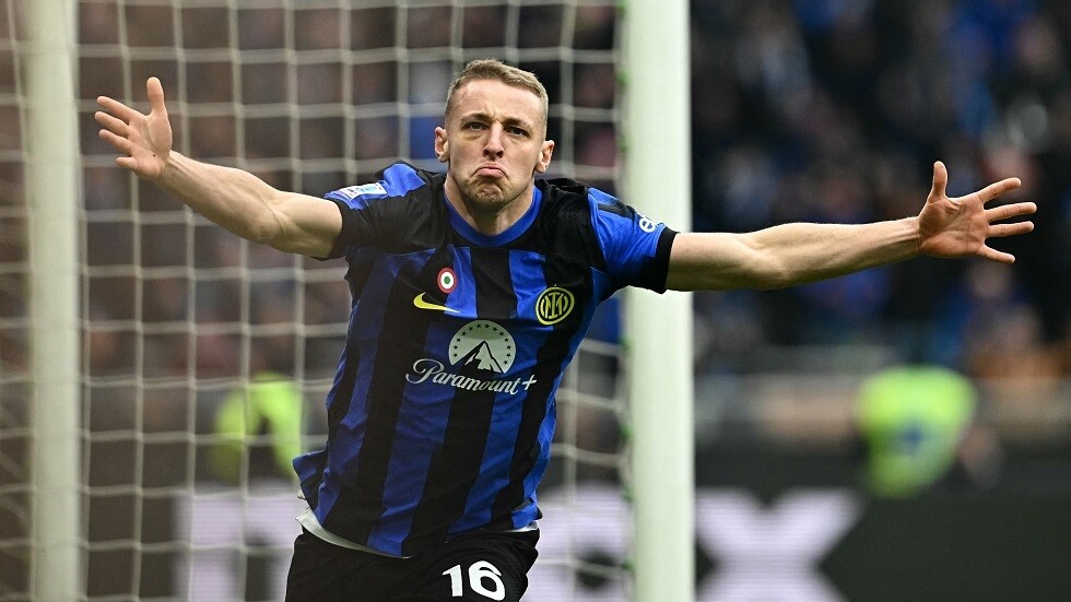 إنتر ميلان ينجو من كمين هيلاس فيرونا في الوقت القاتل من مباراة مجنونة