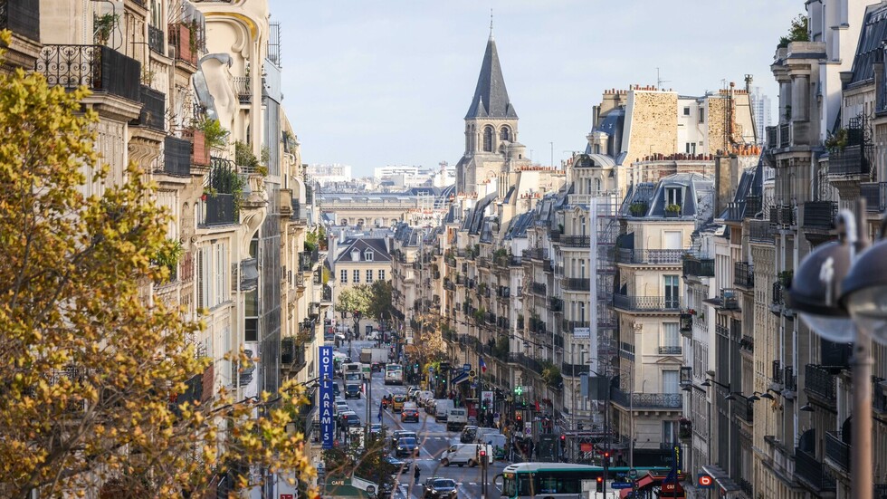 وزير المالية الفرنسي: أصعب الأوقات على الفرنسيين تنتظرهم في الأمام