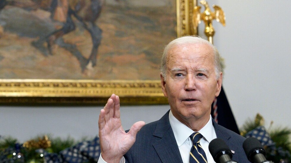 غاضبون يقاطعون بايدن هو يلقي كلمة بسبب الحرب على غزة والأخير يرد (فيديو)