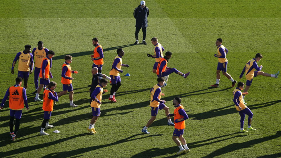 مدرب ريال مدريد يعلق على مواجهة فريقه لأتلتيكو في ثلاثة "ديربيات" في أقل من شهر