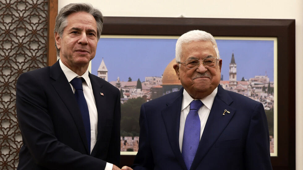 بلينكن يؤكد لعباس دعم واشنطن "تدابير ملموسة" لإقامة دولة فلسطينية