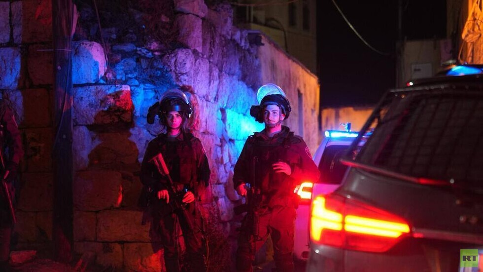الأمن الإسرائيلي يعلن إحباط هجومين واعتقال فلسطينيين من القدس الشرقية بزعم انتمائهما لداعش