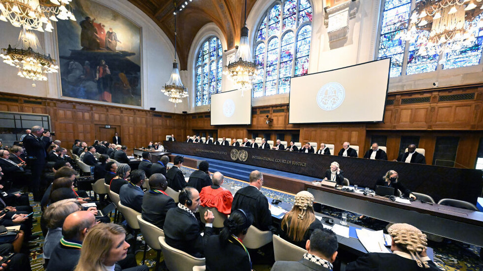 لماذا سعت جنوب إفريقيا دون غيرها لمقاضاة اسرائيل أمميا بتهمة 