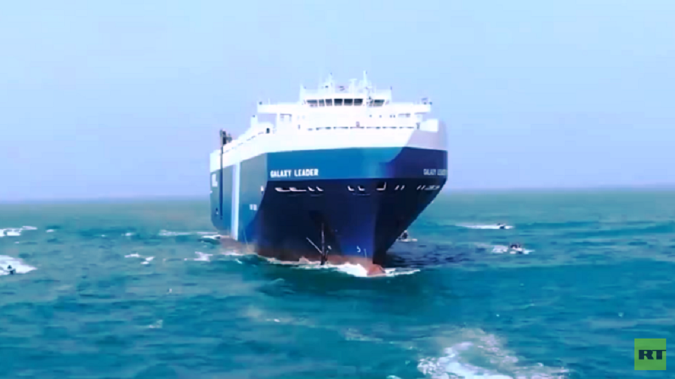 الإمارات تعرب عن قلقها من تداعيات الاعتداءات على الملاحة البحرية في باب المندب والبحر الأحمر