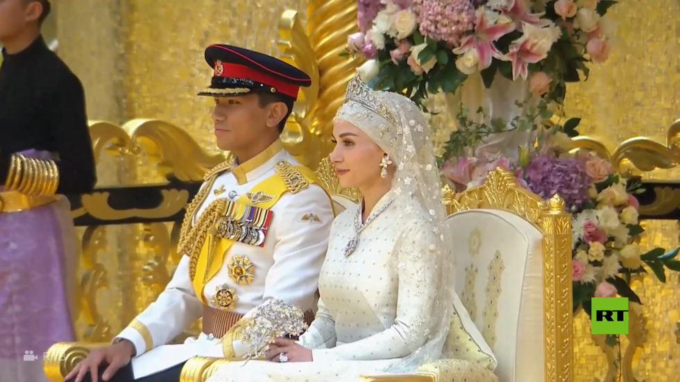 دامت 10 أيام.. لقطات من مراسم زفاف أسطوري لأمير بروناي